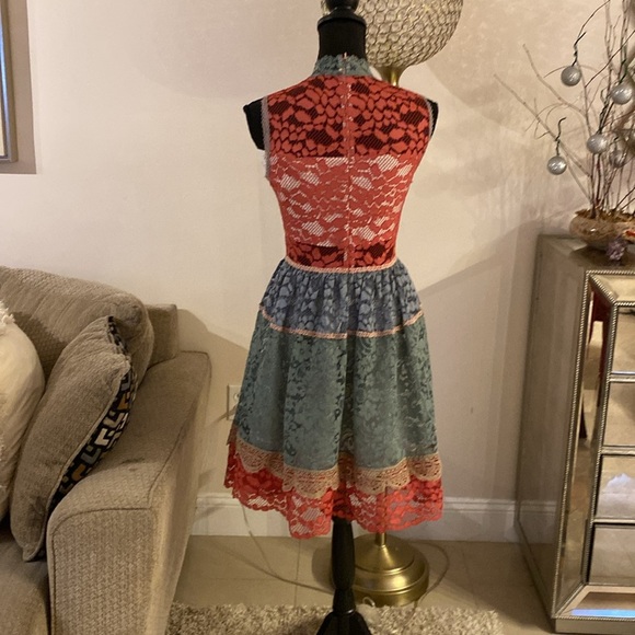 NWT  $583 ALEXIS Multicolor Lace Vedette Dress SZ XS - Picture 11 of 12